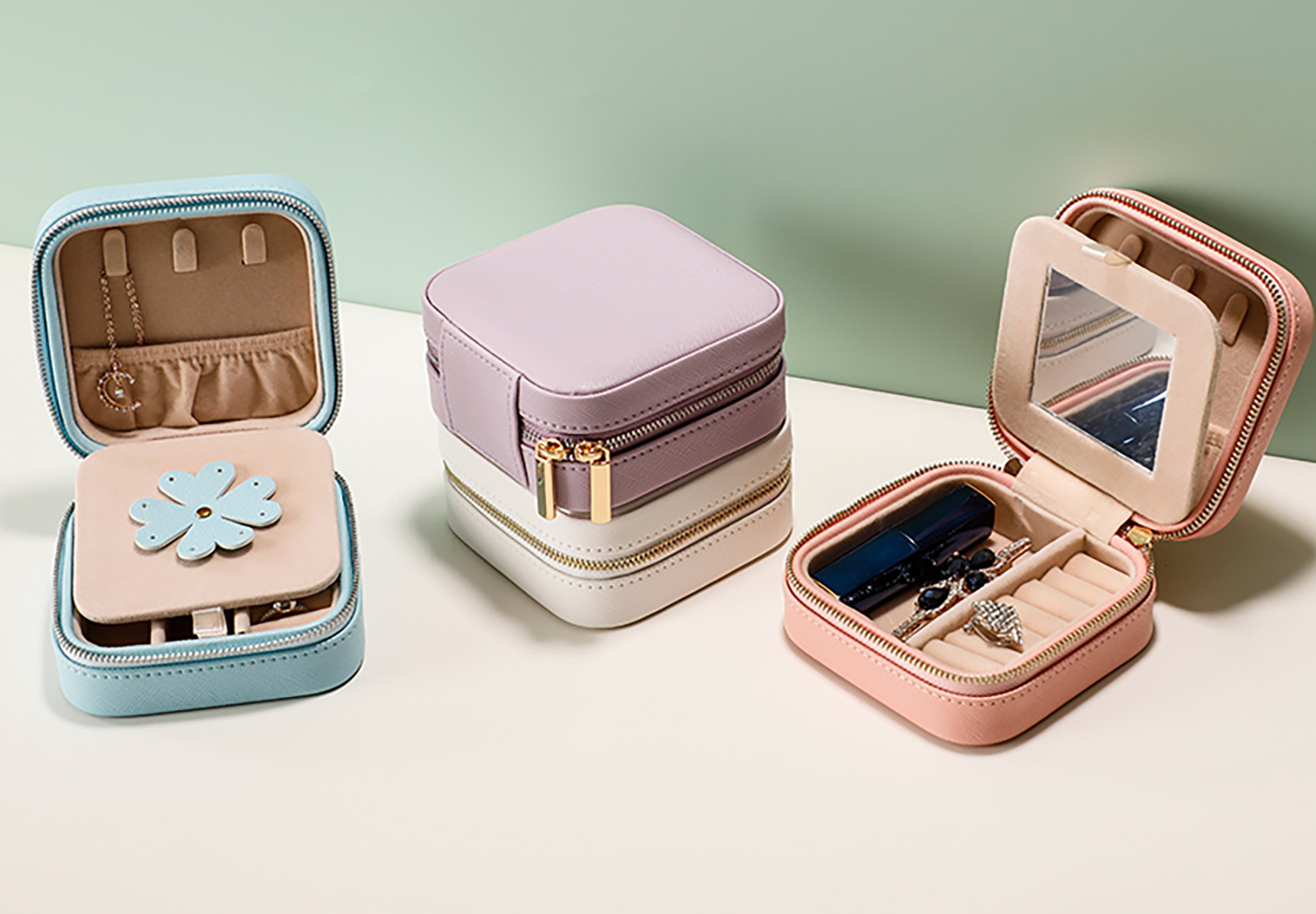 How to Not Tangle Jewelry When Traveling Summary