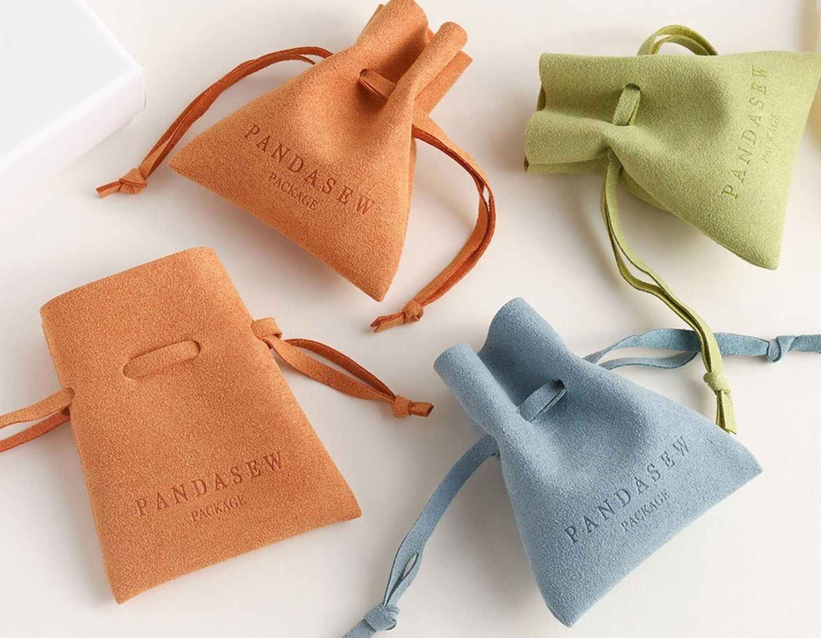 Microfiber material jewelry pouch